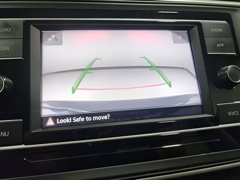Used 2022 Volkswagen Atlas SE AWD/4WD image 3