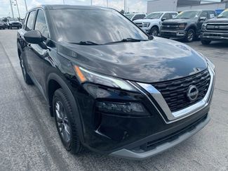 Used 2022 Nissan Rogue S image 1