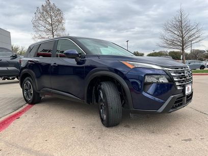 Used 2025 Nissan Rogue SV