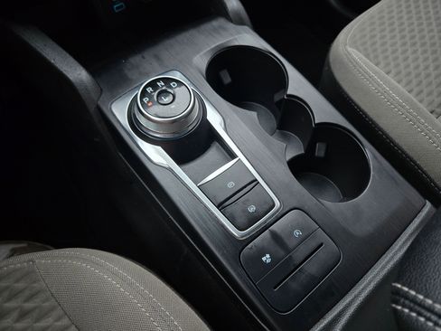 Used 2022 Ford Escape SE image 30