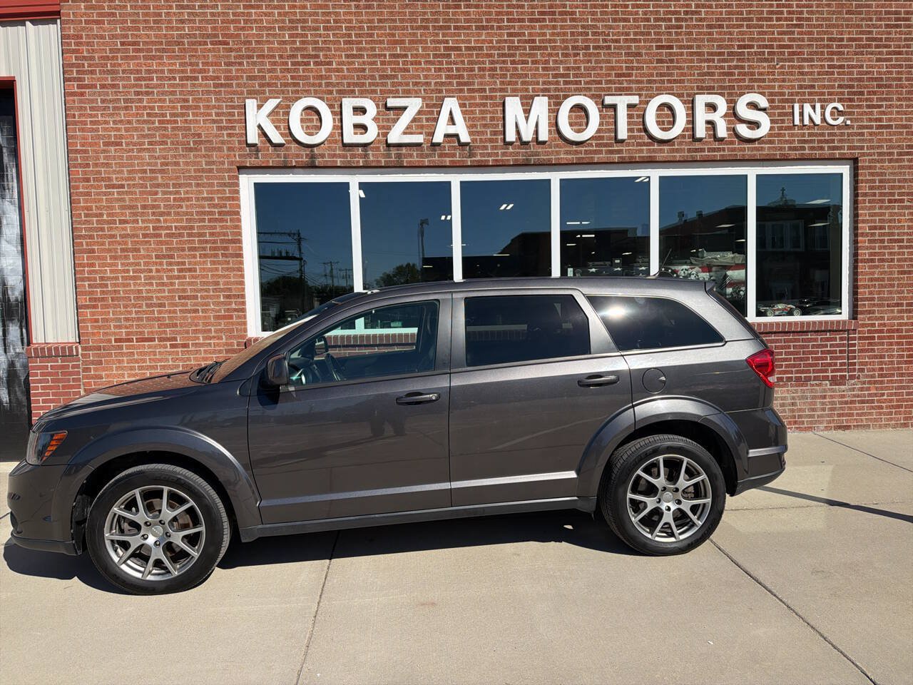 Used 2016 Dodge Journey R/T AWD/4WD image 1