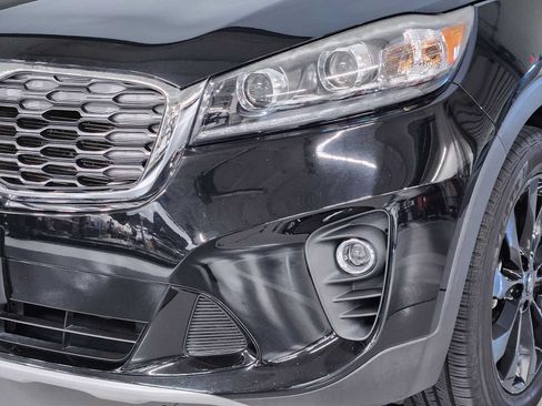 Used 2020 Kia Sorento EX FWD image 12
