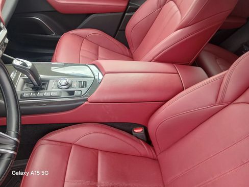 Used 2022 Maserati Levante GT AWD/4WD image 6