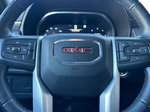 Used 2023 GMC Yukon SLT image 24