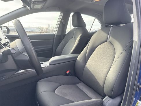 Used 2023 Toyota Camry LE image 13