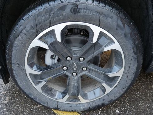 New 2026 Chevrolet Equinox LT image 32