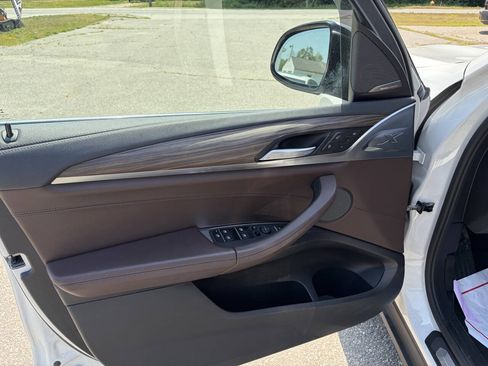 Used 2018 BMW X3 xDrive30i w/ Executive Package AWD/4WD image 34