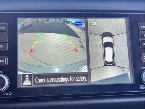 Used 2023 Nissan Kicks SR FWD image 24