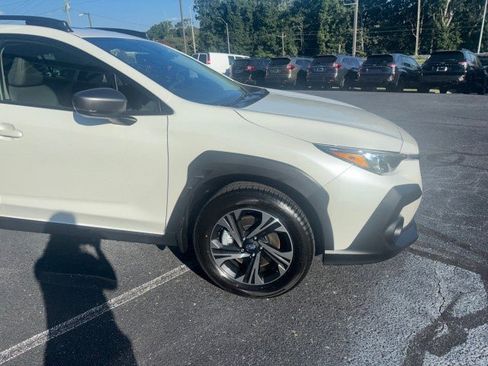 Certified 2025 Subaru Crosstrek 2.0i Premium AWD/4WD image 5