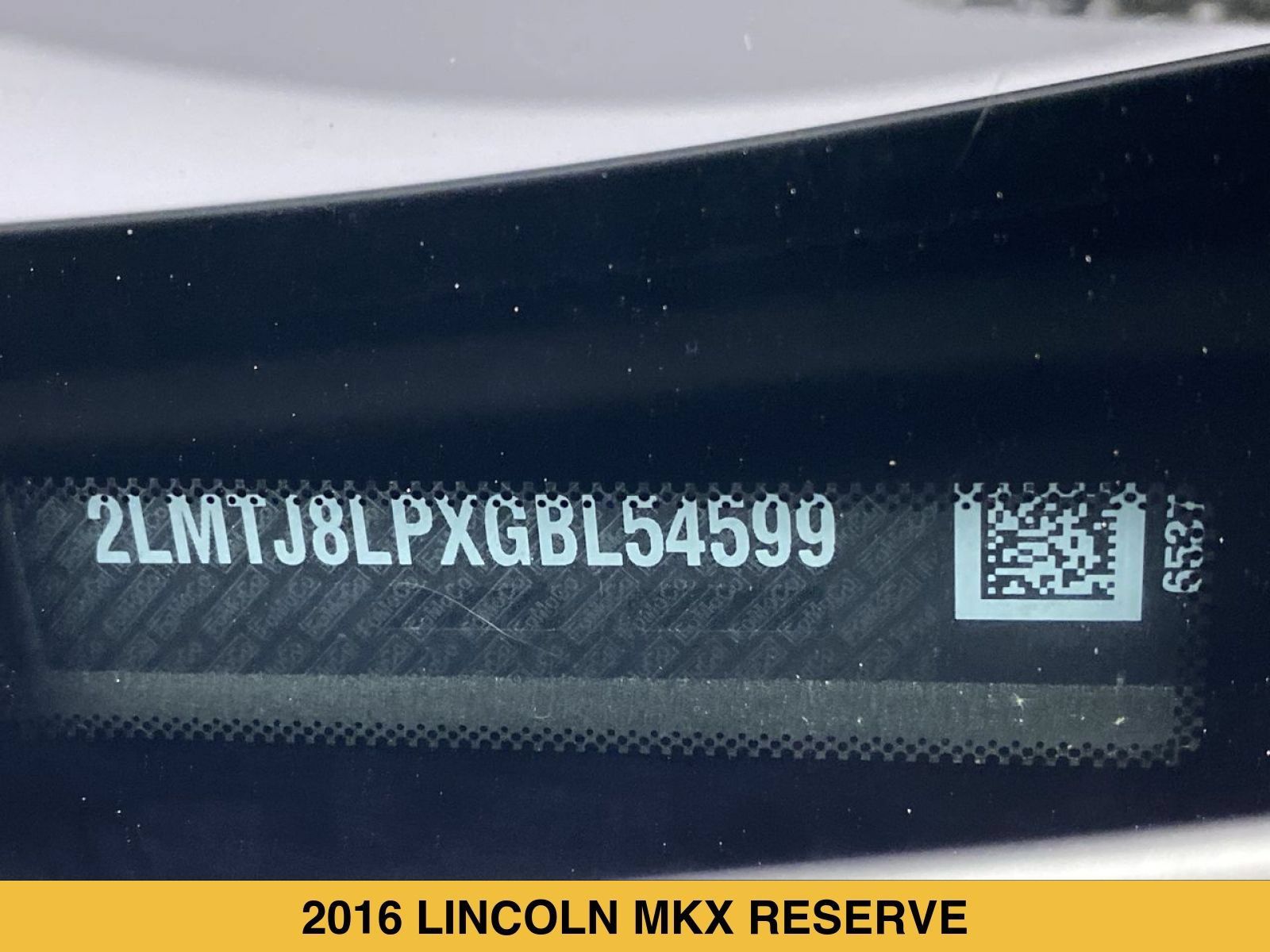 Used 2016 Lincoln MKX Reserve w/ Luxury Package AWD/4WD image 17