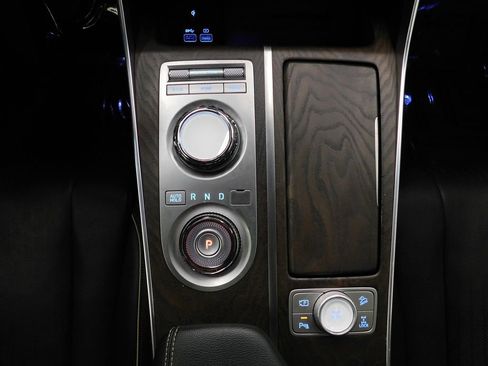 Used 2024 Genesis GV80 2.5T w/ Advanced Package image 26