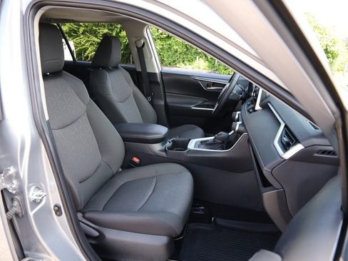 Used 2023 Toyota RAV4 XLE w/ Convenience Package AWD/4WD image 28