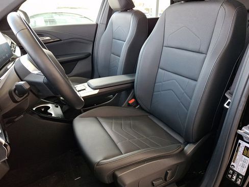 Certified 2025 BMW X1 xDrive28i w/ Convenience Package image 12