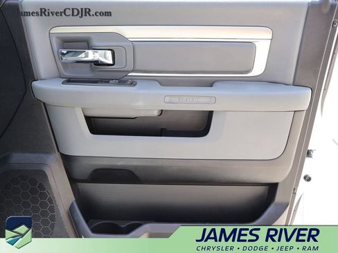 Used 2016 RAM 1500 Big Horn AWD/4WD image 7
