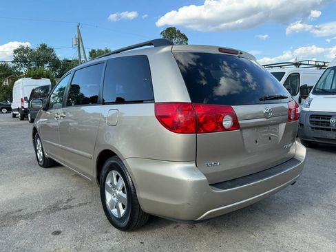 Used 2006 Toyota Sienna FWD image 2