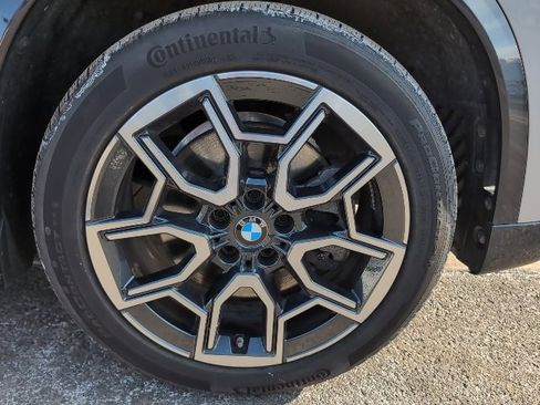 Used 2025 BMW X1 xDrive28i w/ Technology Package image 8