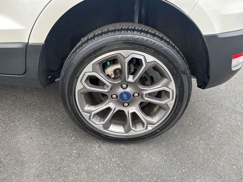 Used 2022 Ford EcoSport Titanium image 14