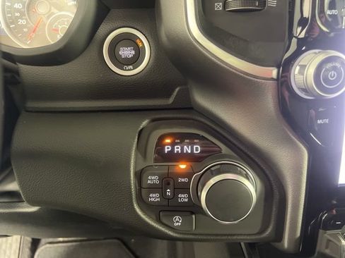 New 2026 RAM 1500 Big Horn AWD/4WD image 19