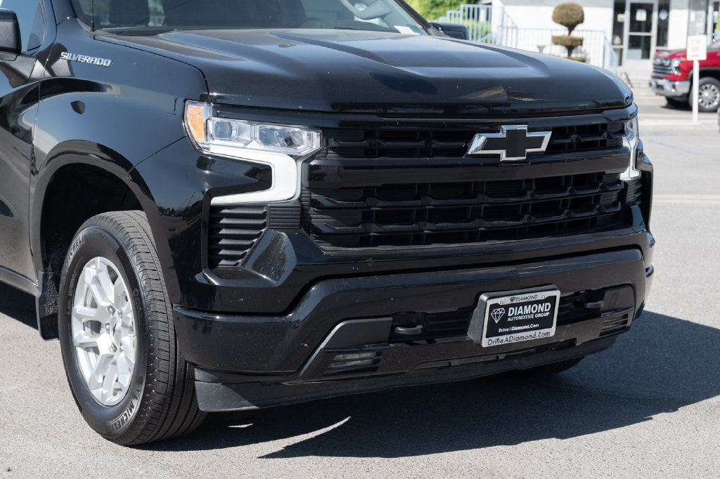 Used 2026 Chevrolet Silverado 1500 RST AWD/4WD image 9