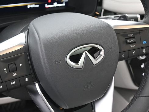 New 2026 INFINITI QX60 Luxe w/ Cargo Package AWD/4WD image 13