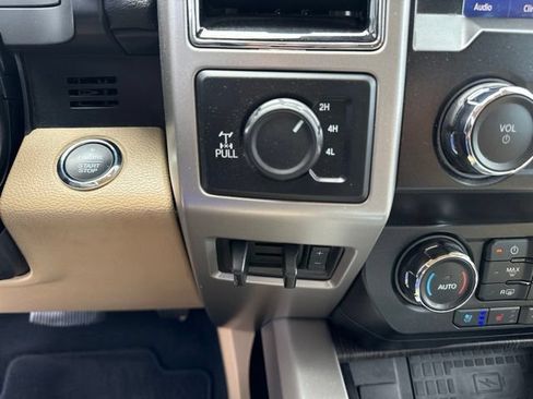 Used 2020 Ford F250 Lariat w/ Tremor Off-Road Package AWD/4WD image 13