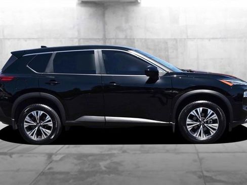 Used 2023 Nissan Rogue SV AWD/4WD image 5
