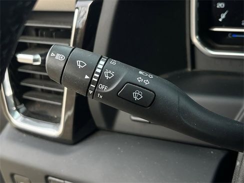 Used 2023 GMC Sierra 1500 Denali image 23