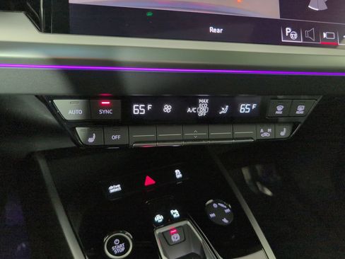 Certified 2023 Audi Q4 e-tron Premium Plus image 6