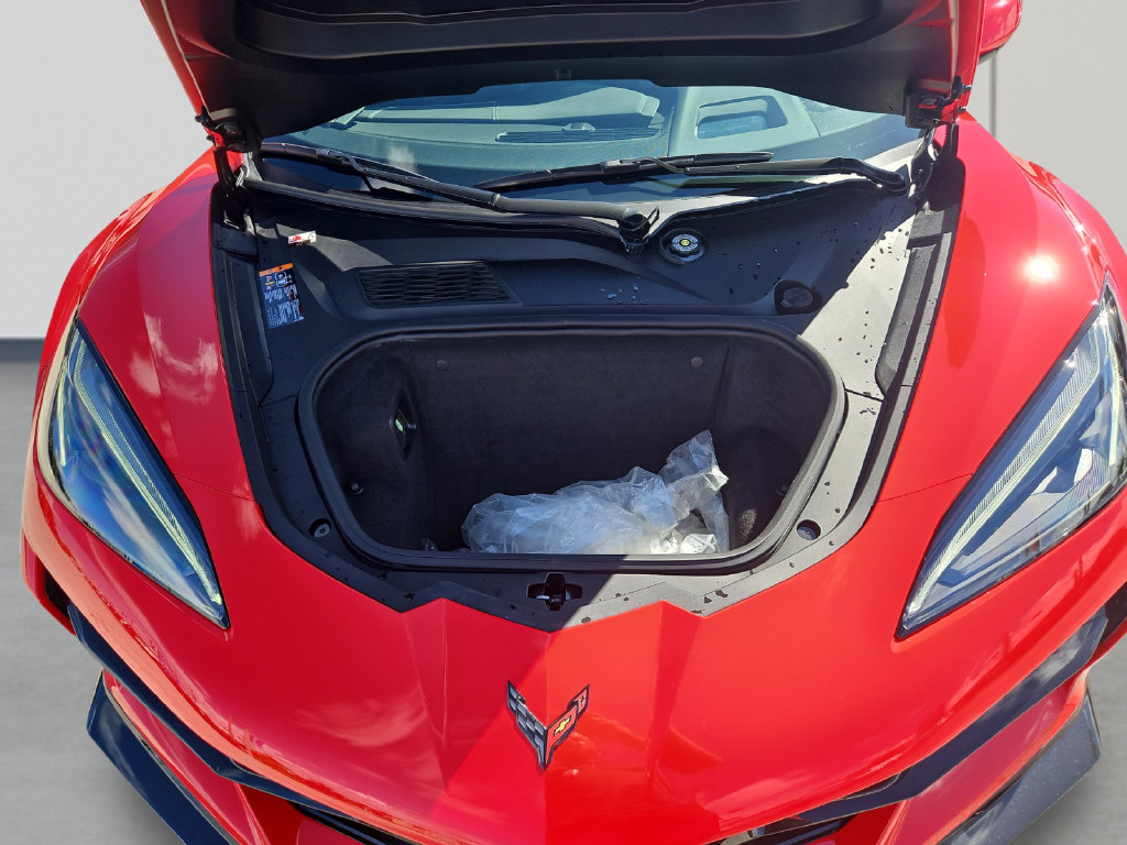 Used 2025 Chevrolet Corvette E-Ray AWD/4WD image 18