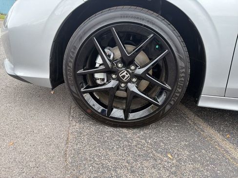 Certified 2025 Honda Civic Sport image 30