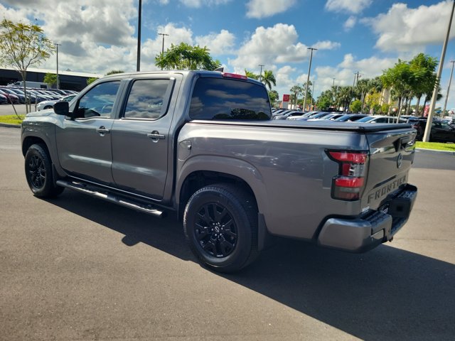 Certified 2023 Nissan Frontier SV w/ Midnight Edition Package RWD image 5