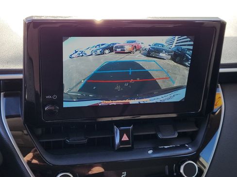 Certified 2023 Toyota Corolla LE image 16