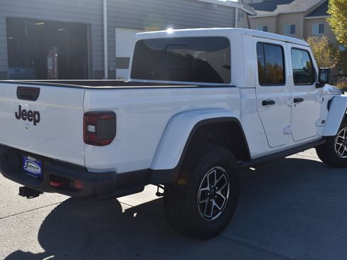 New 2025 Jeep Gladiator Rubicon w/ Convenience Group image 5