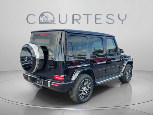 Certified 2025 Mercedes-Benz G 550 image 3