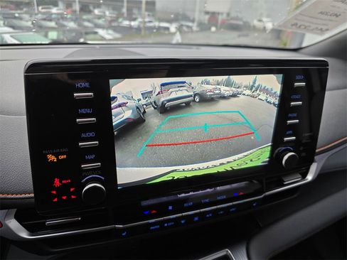 Used 2021 Toyota Sienna XSE w/ XSE Plus Package image 30