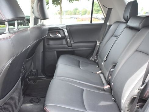 Used 2021 Toyota 4Runner Venture w/ Moonroof Package AWD/4WD image 14