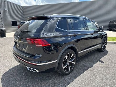 Used 2022 Volkswagen Tiguan SEL R-Line AWD/4WD image 6