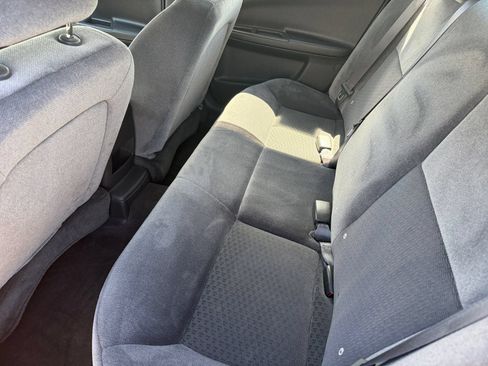 Used 2016 Chevrolet Impala LT FWD image 12