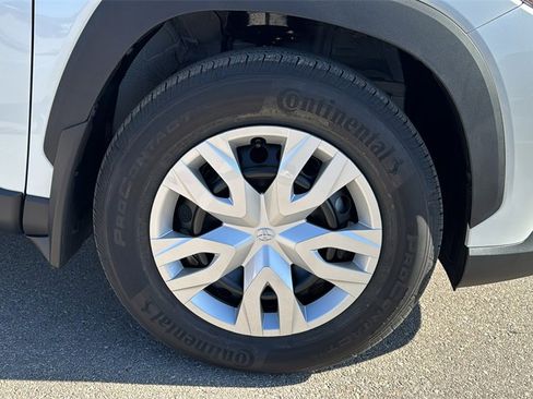 New 2026 Toyota Corolla Cross L image 12