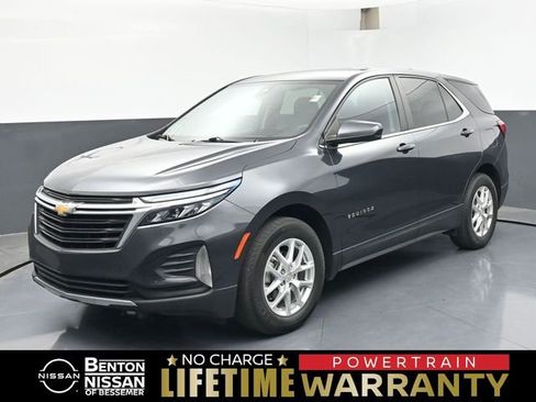 Used 2022 Chevrolet Equinox LT FWD image 1