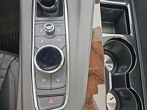 Used 2023 Cadillac Escalade Sport Platinum w/ LPO, ONYX Package image 19