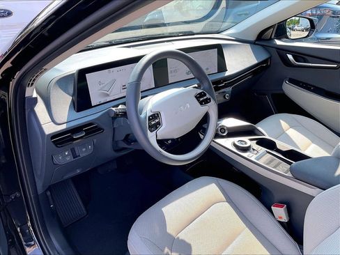 Used 2022 Kia EV6 Wind AWD/4WD image 8