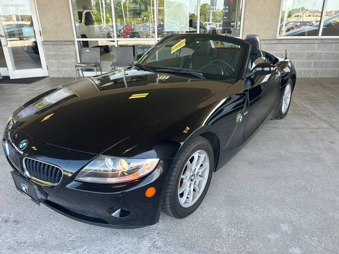 Used 2005 BMW Z4 2.5i RWD image 14