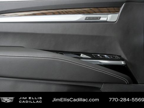 Used 2026 Cadillac Escalade Platinum Sport w/ LPO, ONYX Package image 20