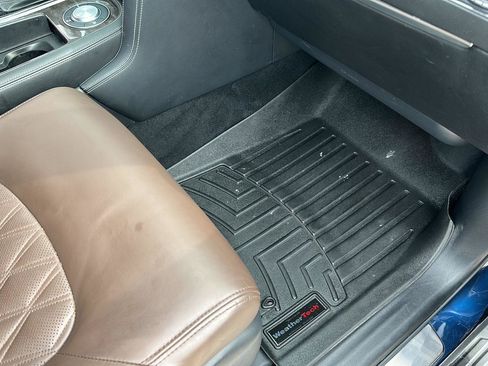 Used 2024 Nissan Armada Platinum w/ Captain's Chairs Package image 25