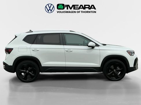 Used 2025 Volkswagen Taos SEL w/ Black Wheel Plus Package AWD/4WD image 6