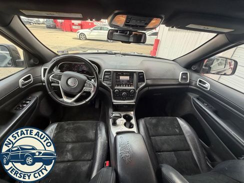 Used 2015 Jeep Grand Cherokee Altitude image 3