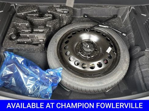 Used 2025 Chevrolet TrailBlazer LS w/ LS Convenience Package AWD/4WD image 15
