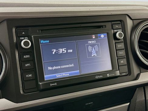 Used 2018 Toyota Tacoma SR5 image 19