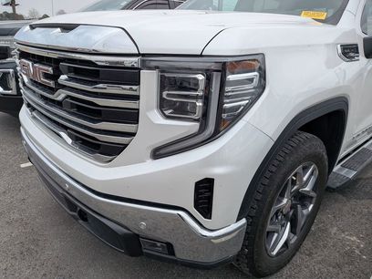 Certified 2024 GMC Sierra 1500 SLT w/ SLT Premium Plus Package